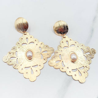 "Treasure Jewels" Rombo Pearl Earrings