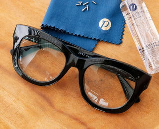 Center Stage Reading Glasses Black