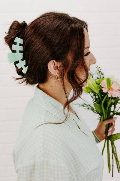 Classic Mint to Be Large Hair Clip