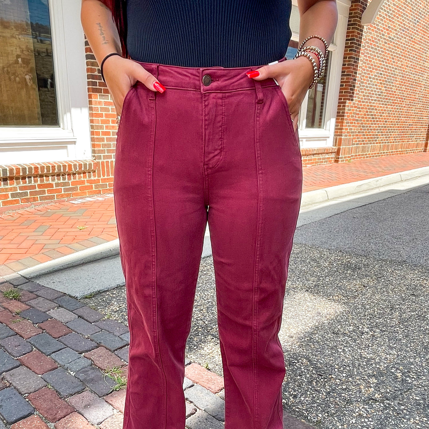 "Judy Blue" Carson Straight-Leg Burgundy Jeans