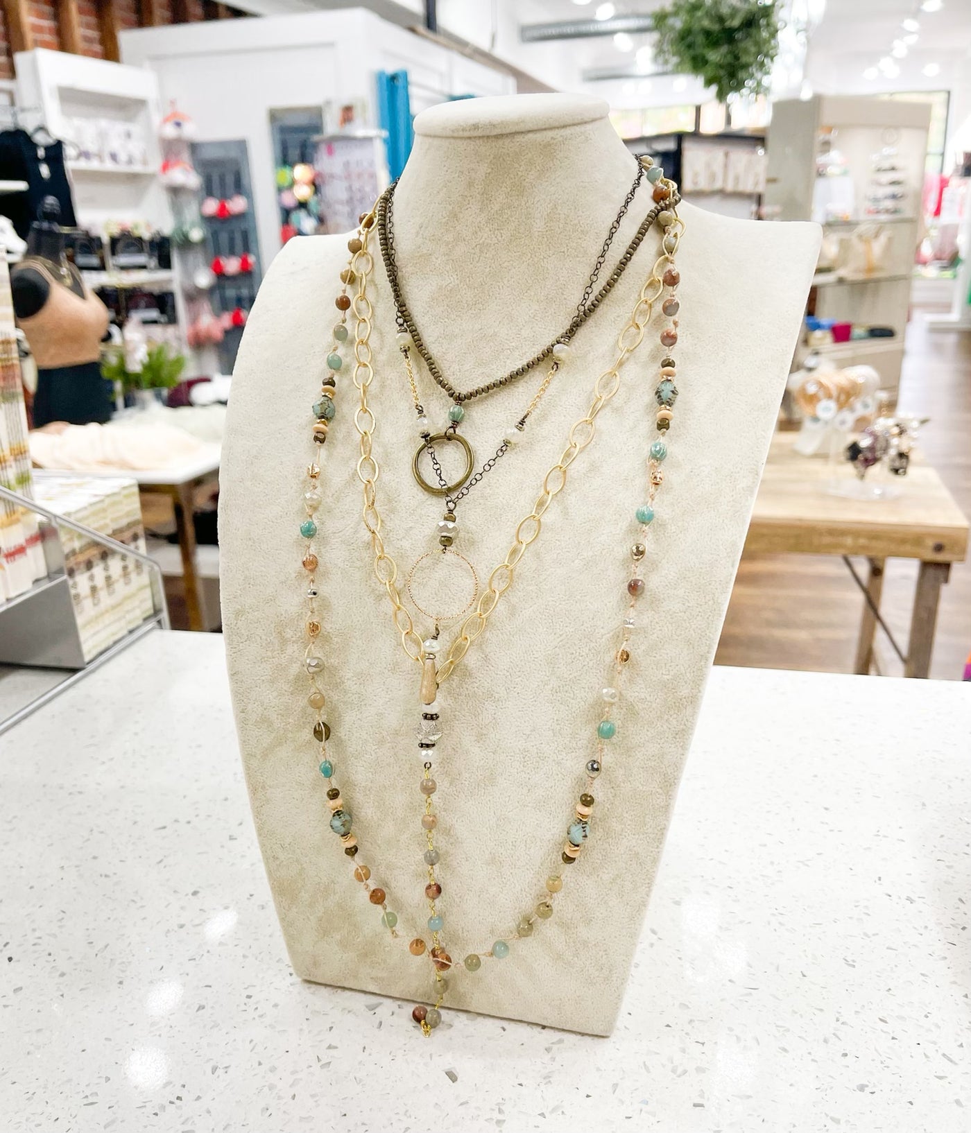 Midway Mid-Stone Necklace