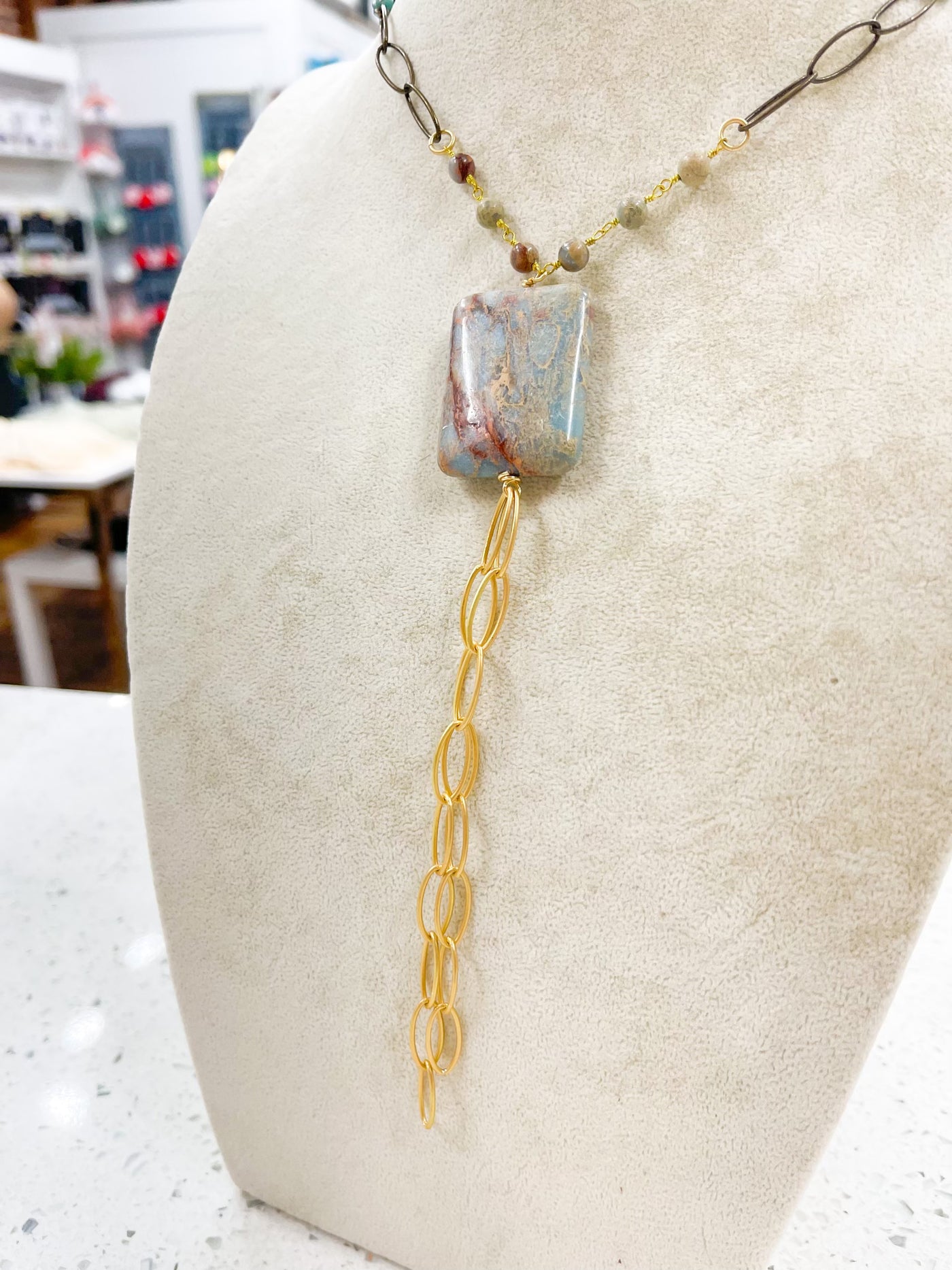 Gentle Wind Necklace