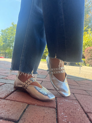 Corkys | All Eyes On Me | Silver