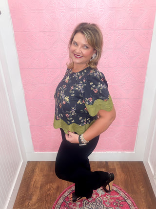 floral blouse, navy with green trim, fall blouse, scalloped trim