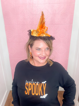 Feeling Spooky Halloween Sweatshirt, black sweatshirt, crew neck. feeling spooky embrodery, soft, oversized, halloween