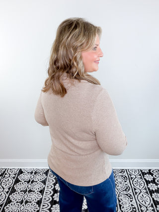 Ribbed In Style Sweater | Mocha