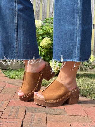 Corkys Gaslight platform sandal in camel coloring.