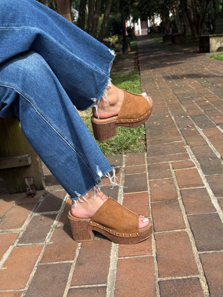 Corkys | Gaslight Platform Sandal | Camel