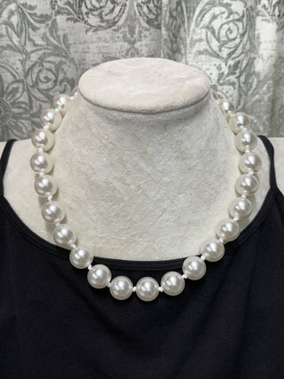 The Pearl Necklace