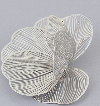 Delicate petal blossom earring in silver.