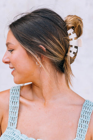 Almond Beige Classic Hair Clip