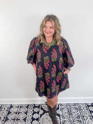 blak floral dress