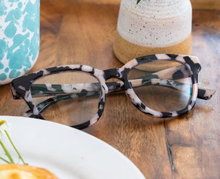Betsy Reading Glasses Black Marble