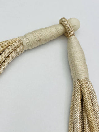 Boldly Yours Necklace | Ecru