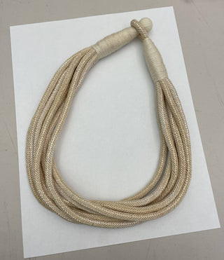 Boldly Yours Necklace | Ecru