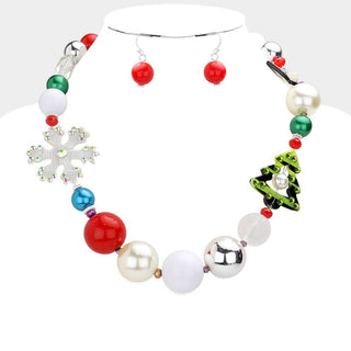 Christmas Tree Pearl Beaded Necklace