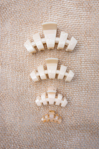 Classic Almond Beige Small Hair Clip