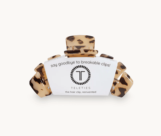 Classic Blonde Tortoise Medium Hair Clip