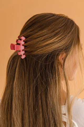 Classic Calming Coral Small Hair Clip