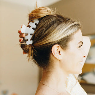 Classic Coconut White Large Hair Clip