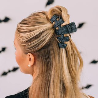 Classic Webbed Large Hair Clip