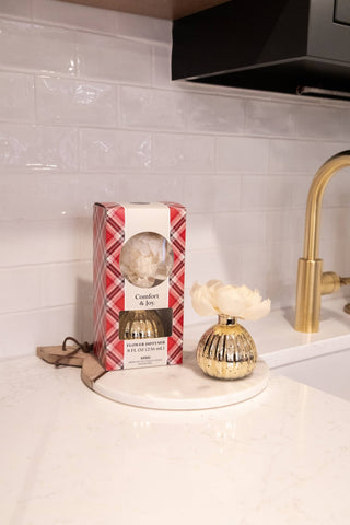 Comfort & Joy Holiday Flower Diffuser