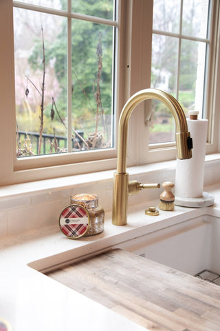 Comfort & Joy Holiday Jar Candle