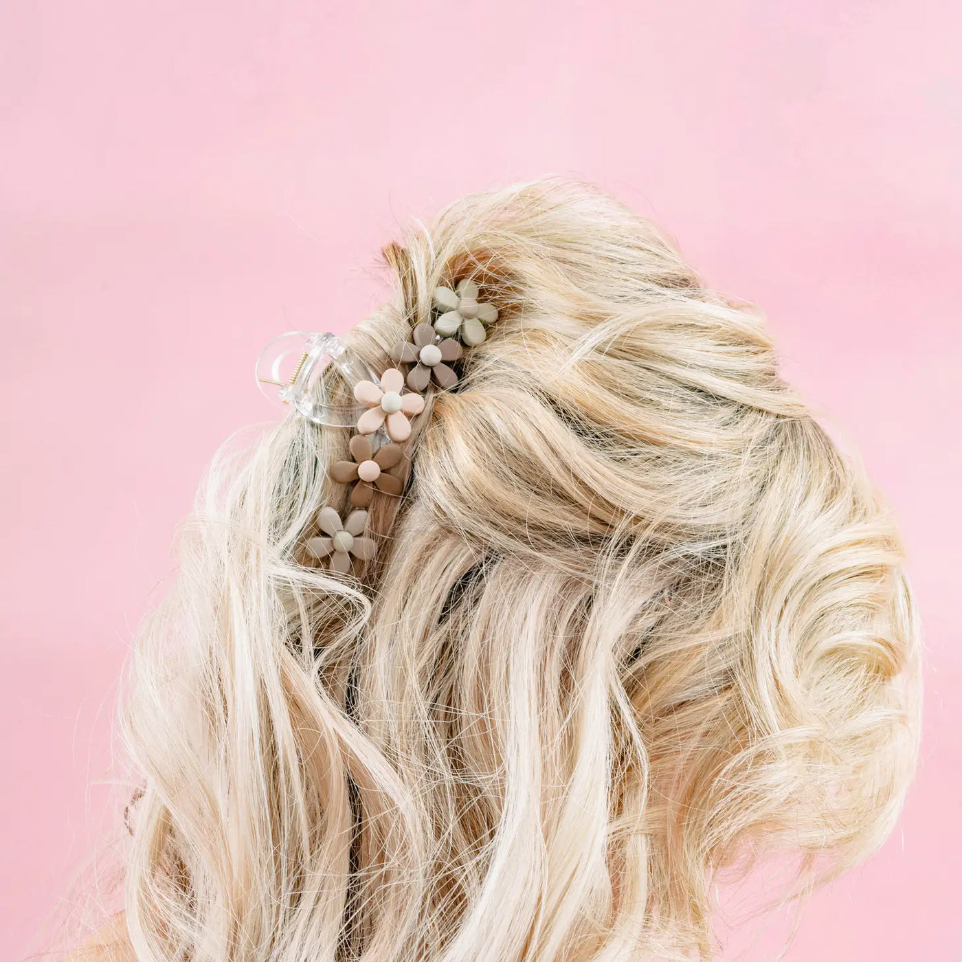 Daisy Natural Claw Clip