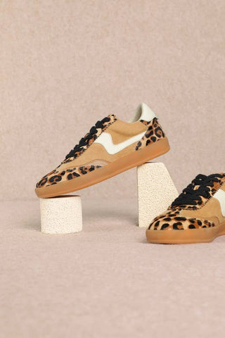 leopard sneaker