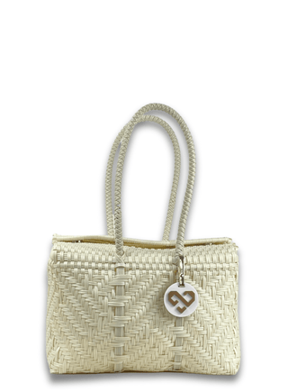 Glimmer Pearl Basket Bag | Medium