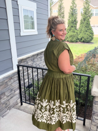 Ivy Jane | Olive Oasis Maxi Dress