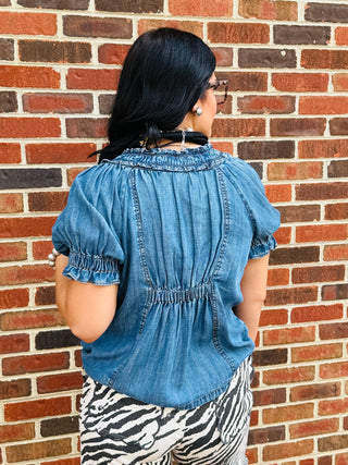 Ivy Jane | Ruffled Denim Puff Sleeve Blouse