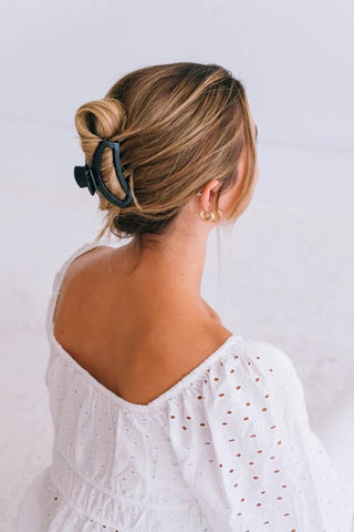 Jet Black Open Claw Hair Clip