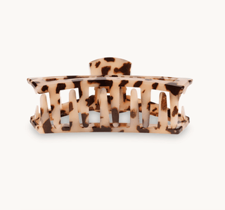 Open Blonde Tortoise Medium Hair Clip