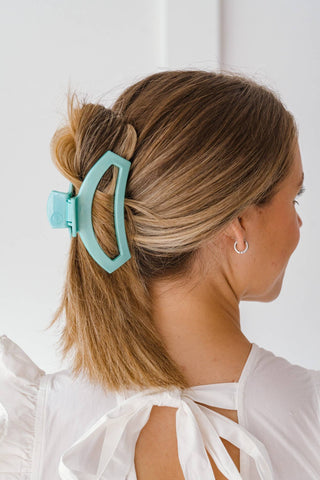 Open Totally Turquoise Medium Hair Clip