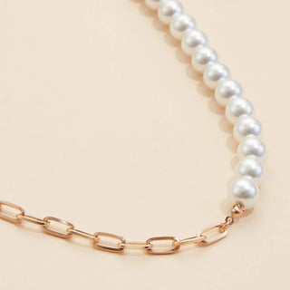 Pearl Charms & Chain Linked Short Necklace