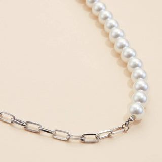 Pearl Charms & Chain Linked Short Necklace