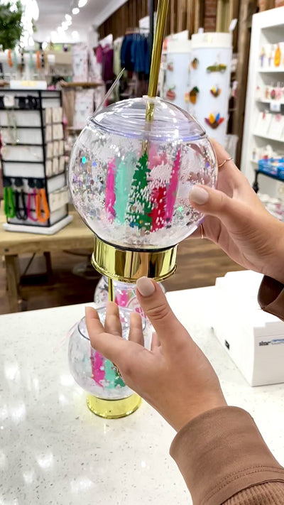 WINTER WONDERLAND SNOWGLOBE NOVELTY SIPPER