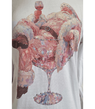 santa tee in wine glass