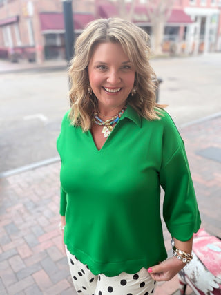 green scallop edge top