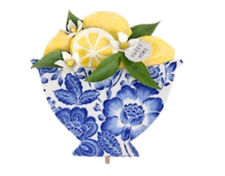 Decorative lemon topper.