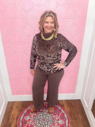 The Daily Straight Jean | Brown