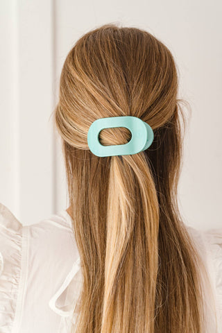 Totally Turquoise Small Round Flat Hair Clip